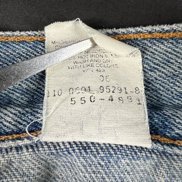 Y2K Levi's Jeans Men's Measured 34x30* 550 Relaxed Blue Dingy Denim Tag 36x32 - Picture 8 of 16